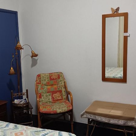 Chez Leone Apartment กรองด์เบย์ ภายนอก รูปภาพ